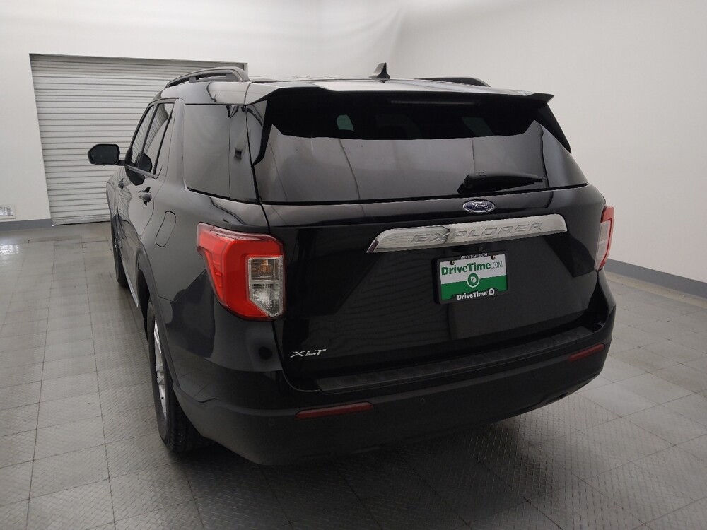 2021 Ford Explorer in Houston, TX 77074 - 18110491 6