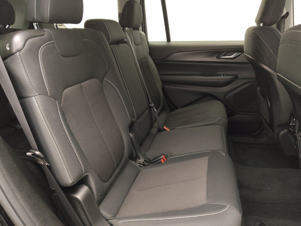 2023 Jeep Grand Cherokee L in Fayetteville, NC 28304 - 18110496 19