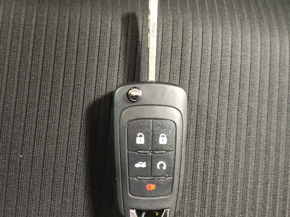 2015 Chevrolet Camaro in Fort Myers, FL 33907 - 18110502 32