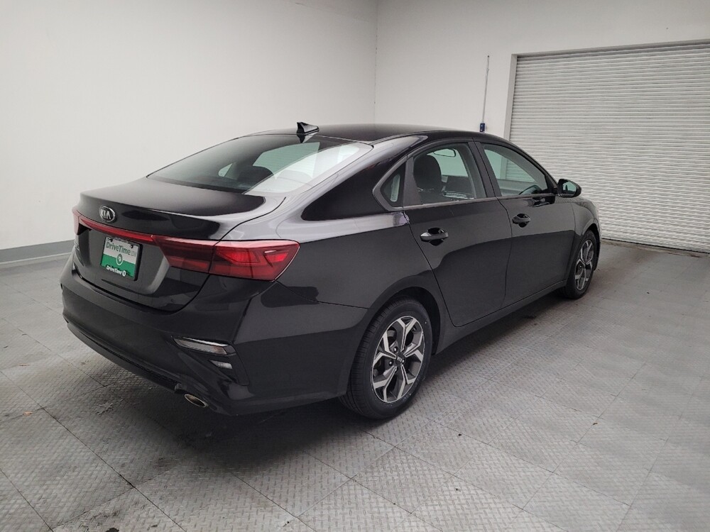 2020 Kia Forte in Downey, CA 90241 - 18110506 9