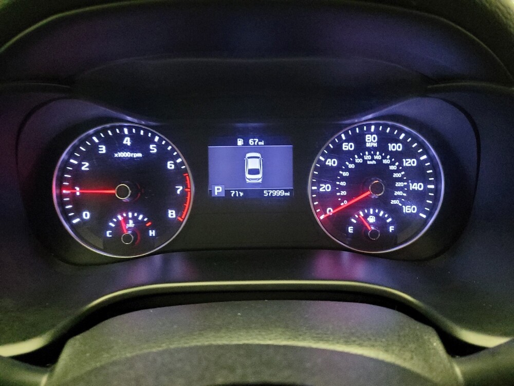 2020 Kia Forte in Downey, CA 90241 - 18110506 23