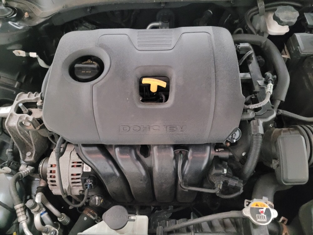 2020 Kia Forte in Downey, CA 90241 - 18110506 30