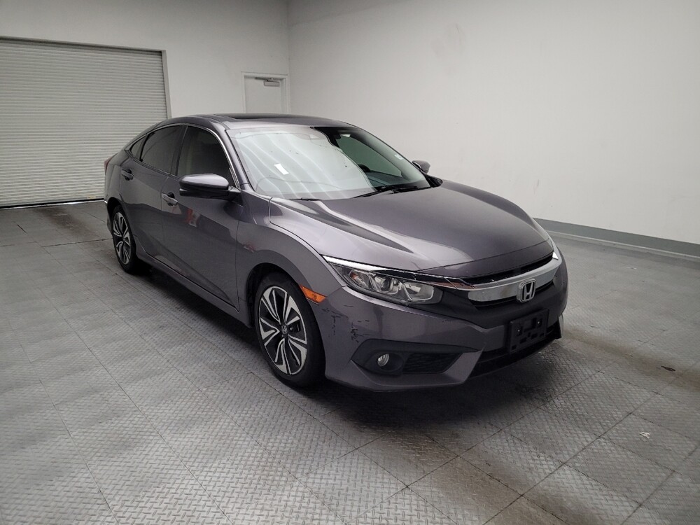 2017 Honda Civic in Downey, CA 90241 - 18110510 13
