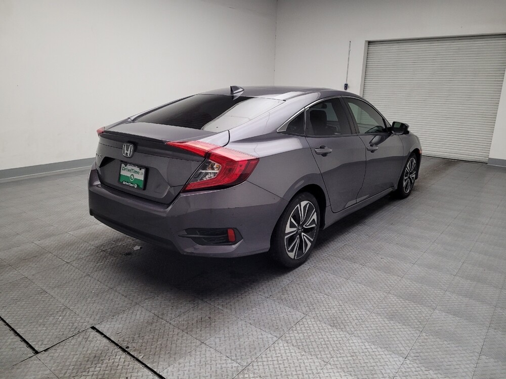 2017 Honda Civic in Downey, CA 90241 - 18110510 9