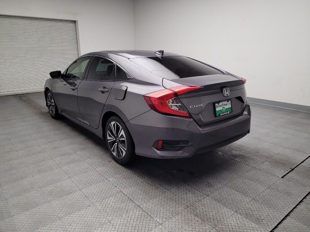 2017 Honda Civic in Downey, CA 90241 - 18110510 5