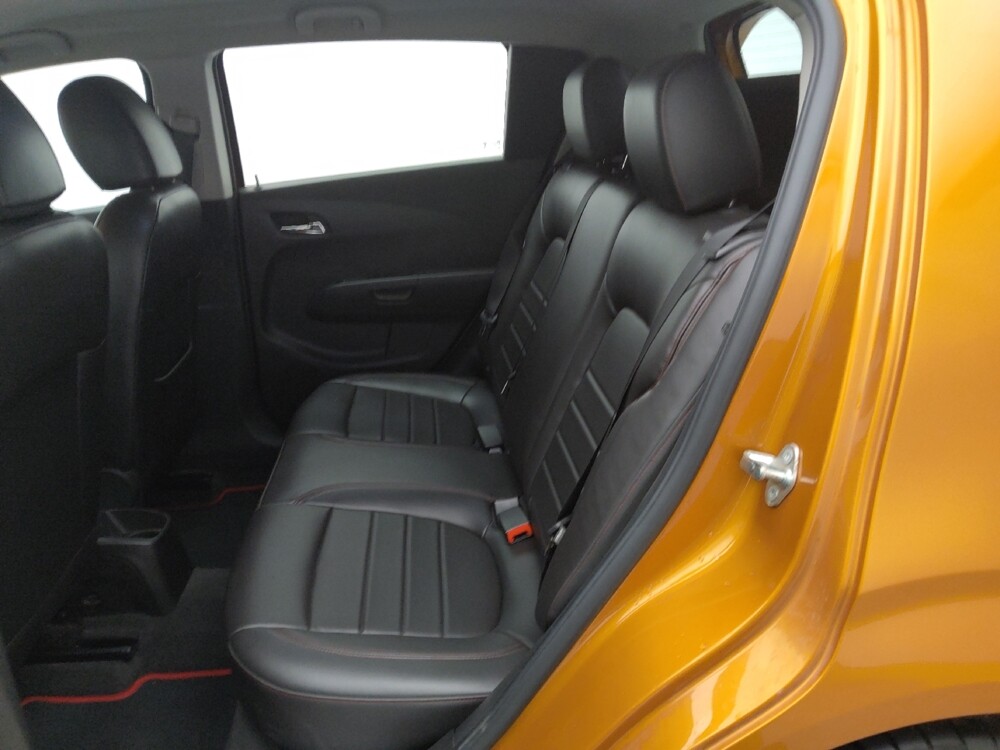 2018 Chevrolet Sonic in Independence, MO 64055 - 18110522 18