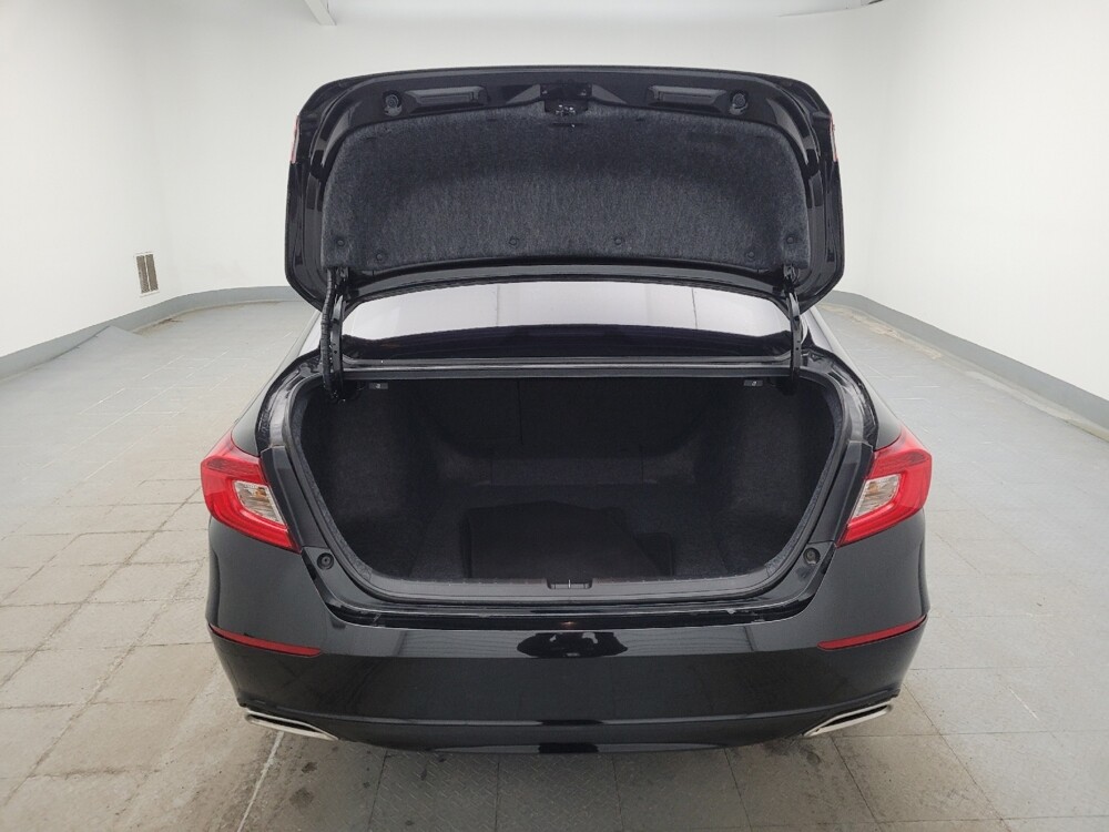 2021 Honda Accord in Columbus, OH 43228 - 18110527 29