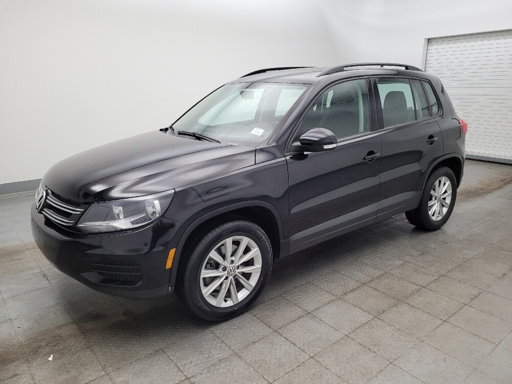 2018 Volkswagen Tiguan in Maple Heights, OH 44137 - 18110530 2