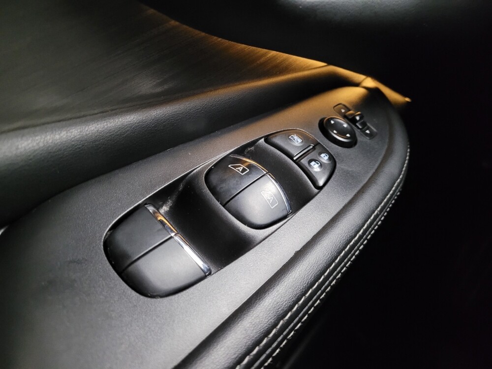 2018 Nissan Murano in Maple Heights, OH 44137 - 18110531 27