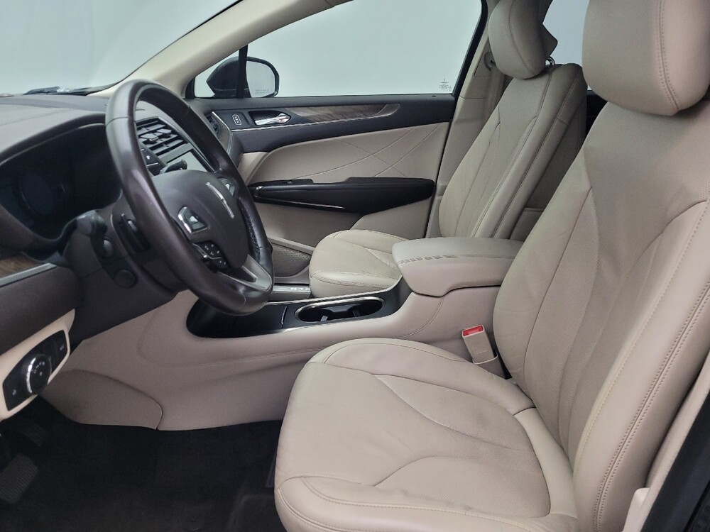 2018 Lincoln MKC in Jacksonville, FL 32225 - 18110537 17