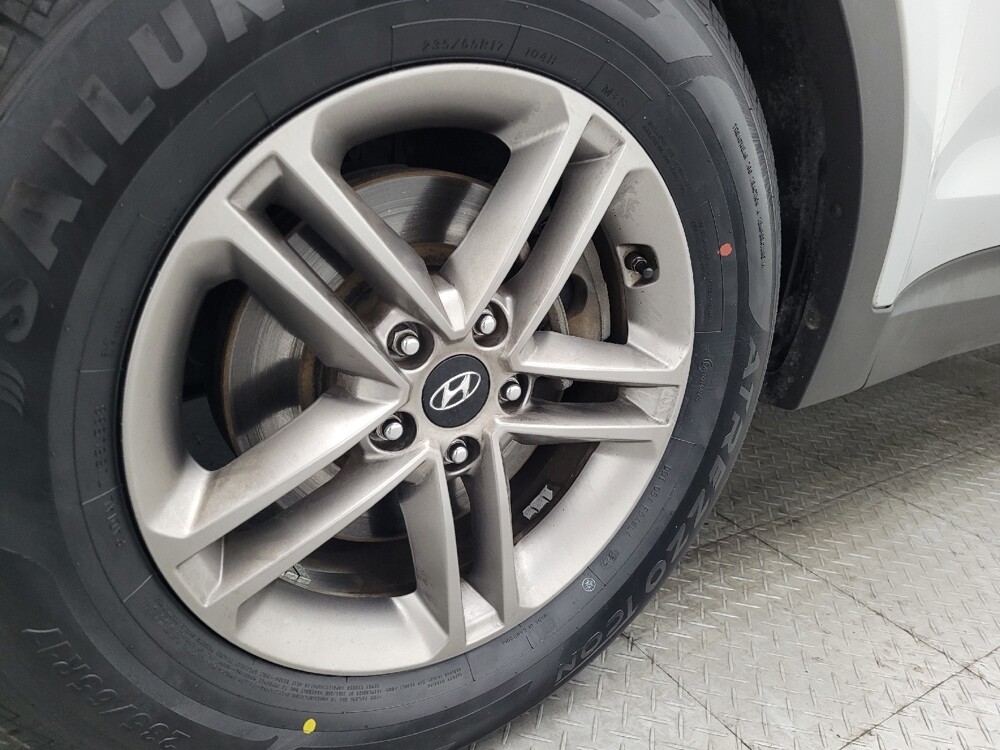 2018 Hyundai Santa Fe in Marietta, GA 30062 - 18110546 31
