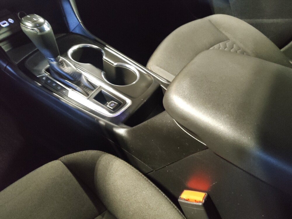 2020 Chevrolet Equinox in Marietta, GA 30062 - 18110550 26