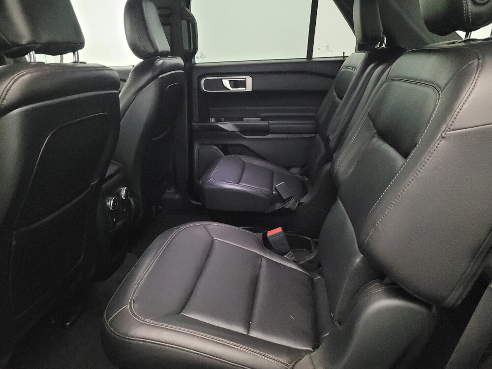 2020 Ford Explorer in Plymouth Meeting, PA 19462 - 18110557 18