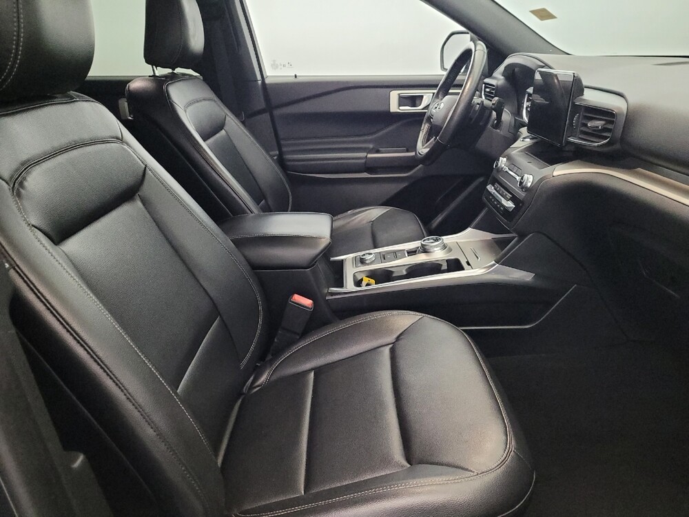 2020 Ford Explorer in Plymouth Meeting, PA 19462 - 18110557 21