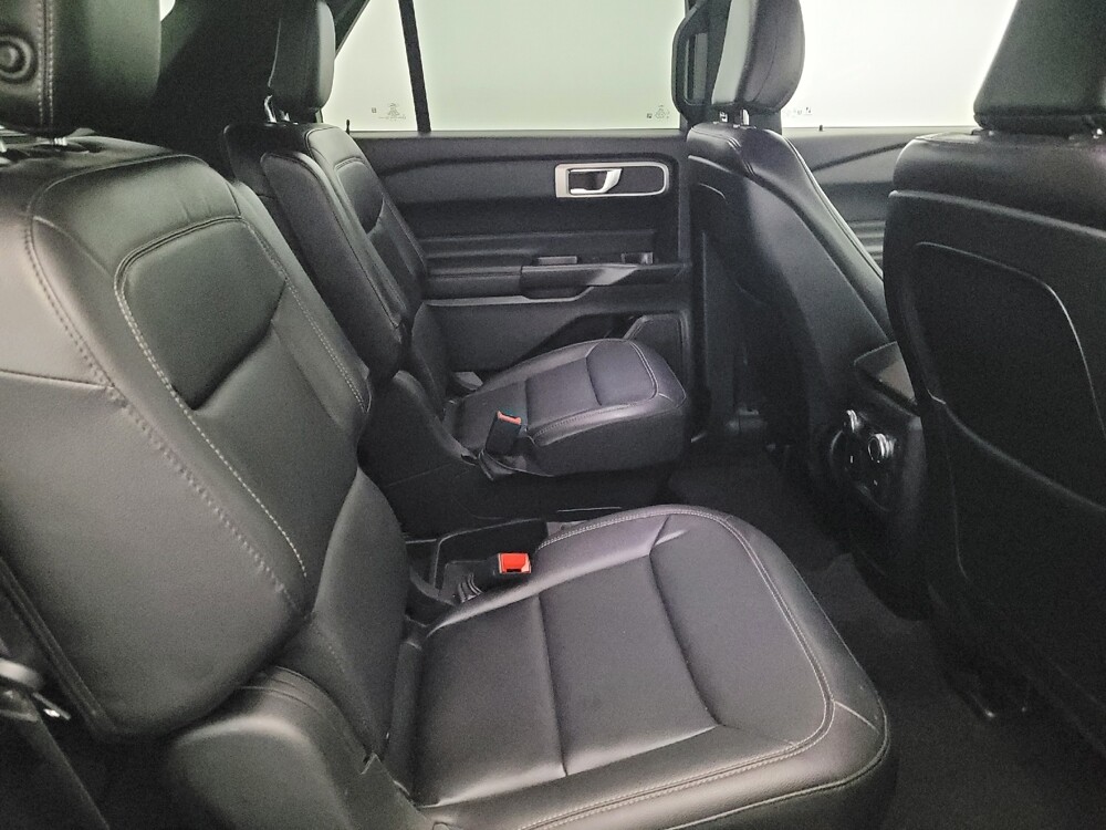 2020 Ford Explorer in Plymouth Meeting, PA 19462 - 18110557 19