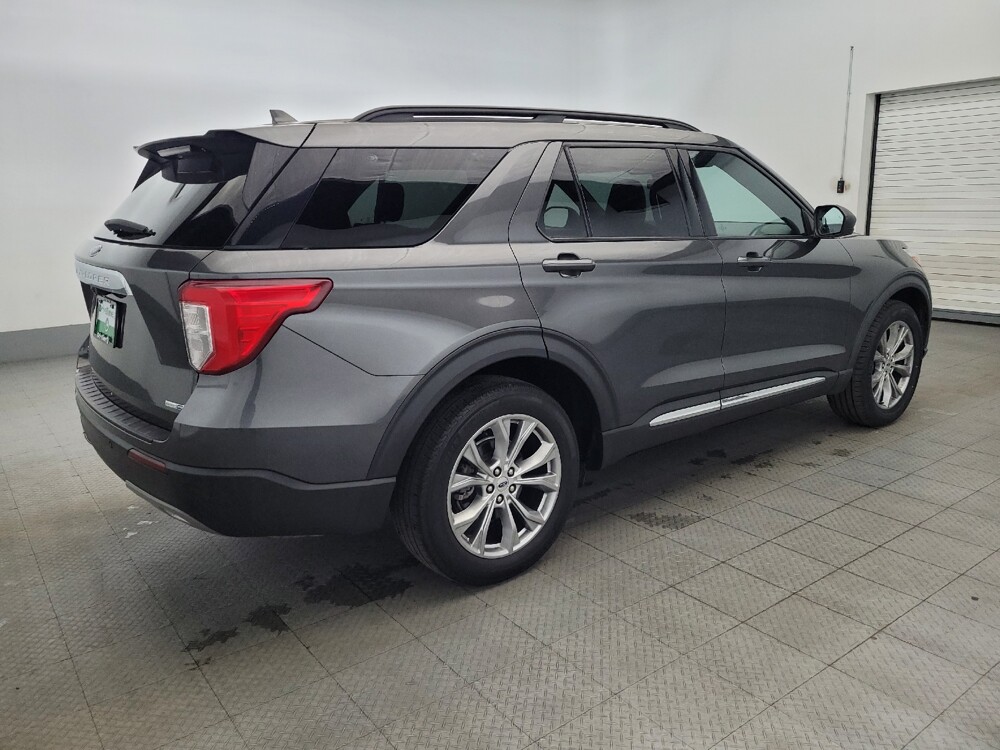 2020 Ford Explorer in Plymouth Meeting, PA 19462 - 18110557 10