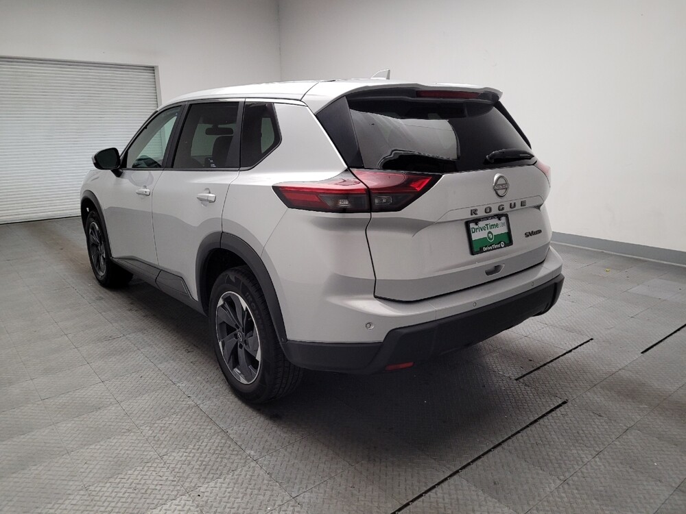 2024 Nissan Rogue in Sacramento, CA 95821 - 18110571 5