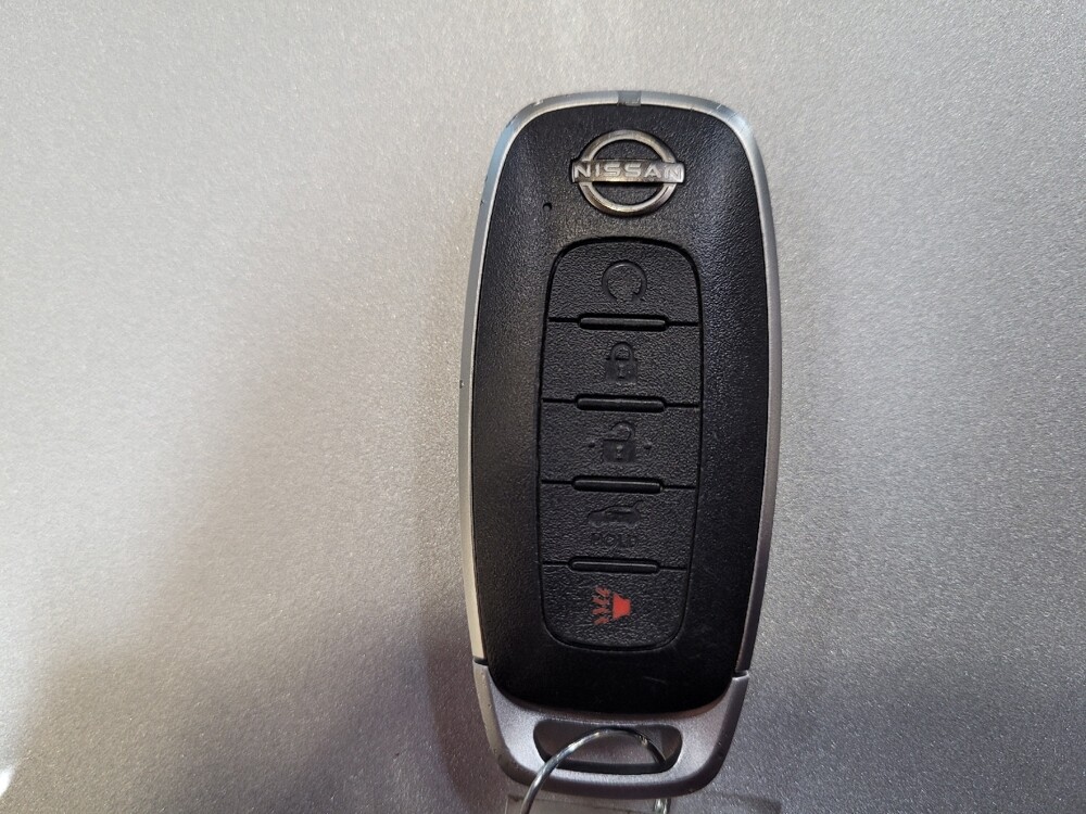 2024 Nissan Rogue in Sacramento, CA 95821 - 18110571 32