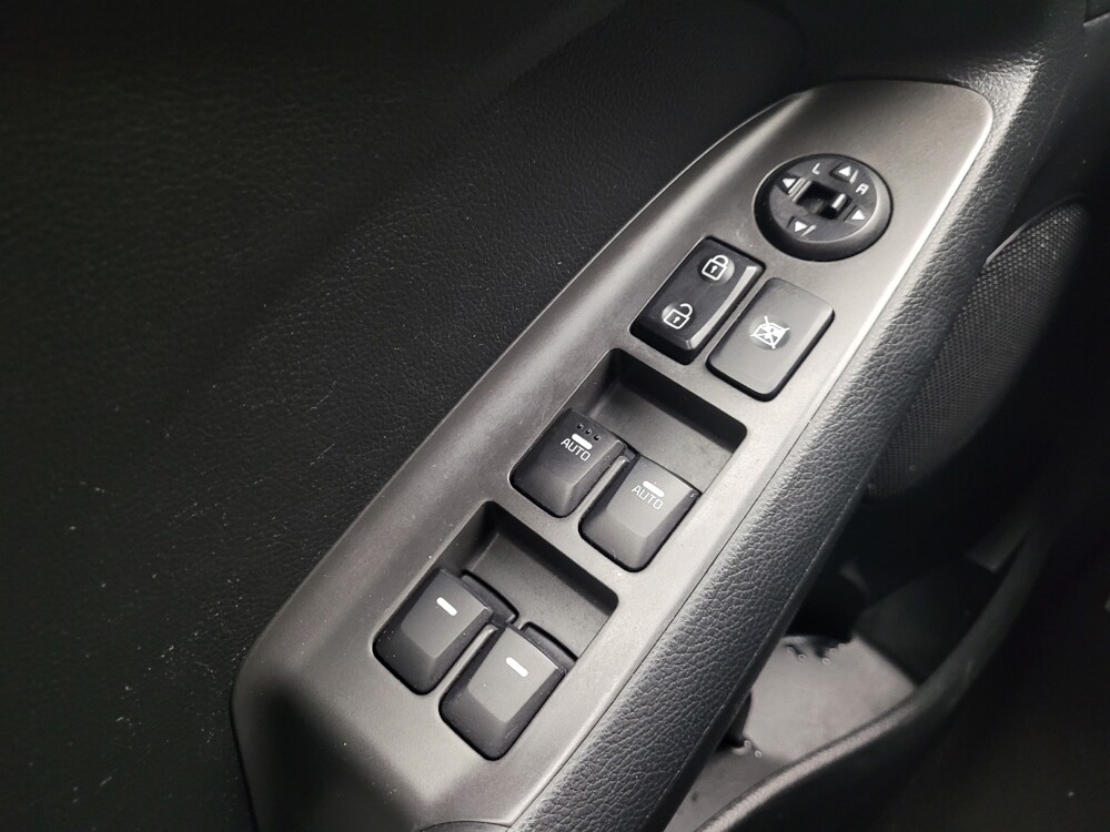 2017 Kia Forte in Eastpointe, MI 48021 - 18110579 27