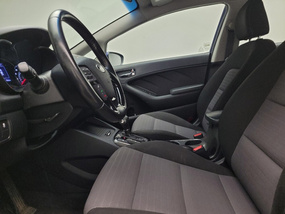 2018 Kia Forte in Grand Rapids, MI 49508 - 18110581 17