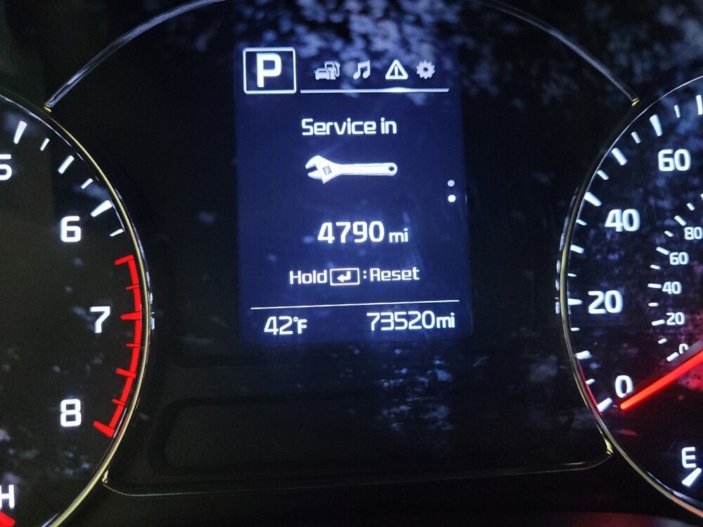 2018 Kia Forte in Grand Rapids, MI 49508 - 18110581 23