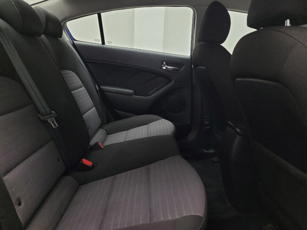 2018 Kia Forte in Grand Rapids, MI 49508 - 18110581 19