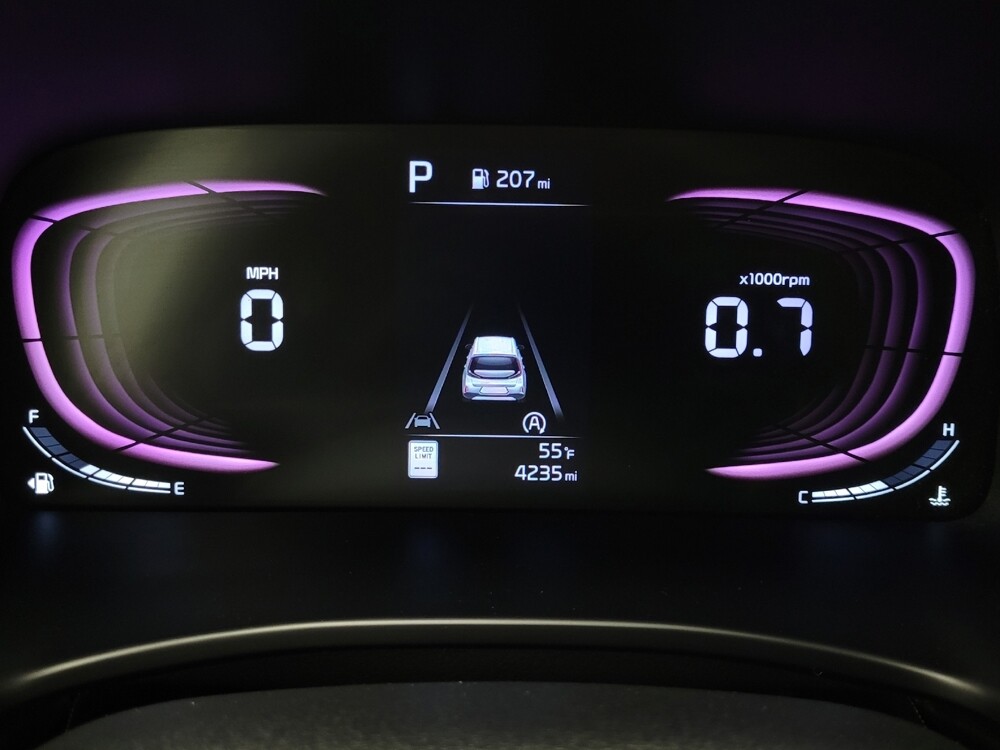 2025 Kia Soul in Las Vegas, NV 89102 - 18110591 23