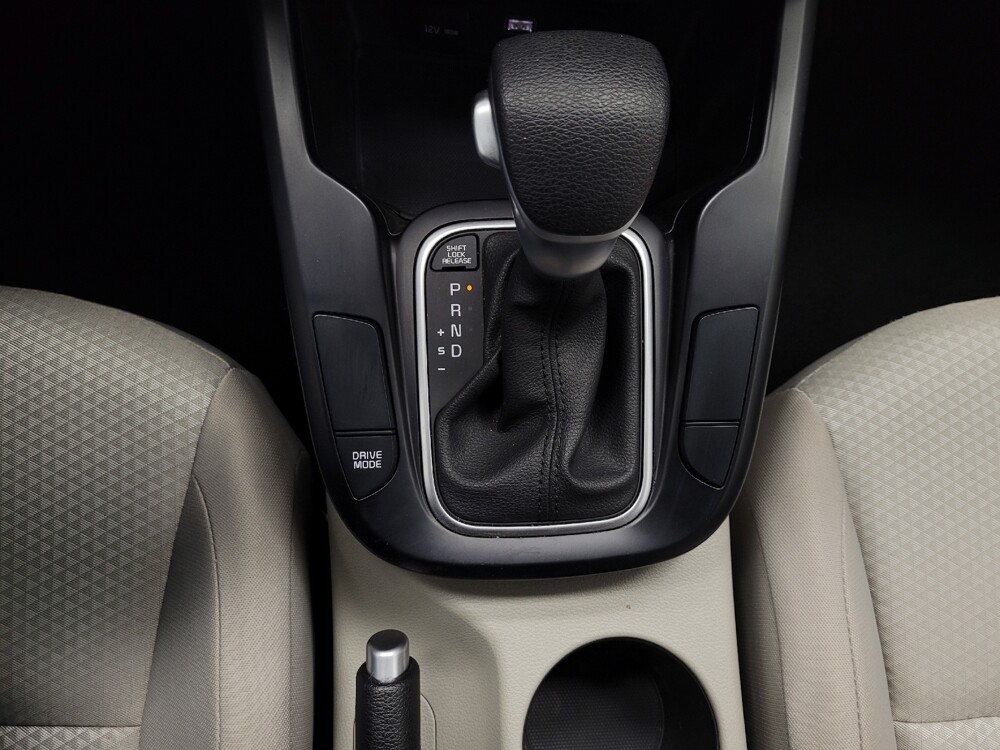 2025 Kia Soul in Las Vegas, NV 89102 - 18110591 26