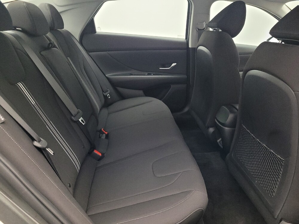 2025 Hyundai Elantra in Kissimmee, FL 34744 - 18110596 19