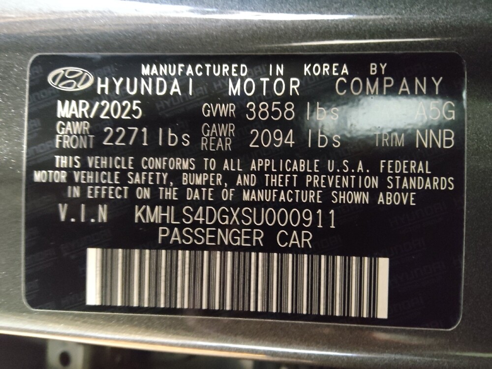 2025 Hyundai Elantra in Kissimmee, FL 34744 - 18110596 33