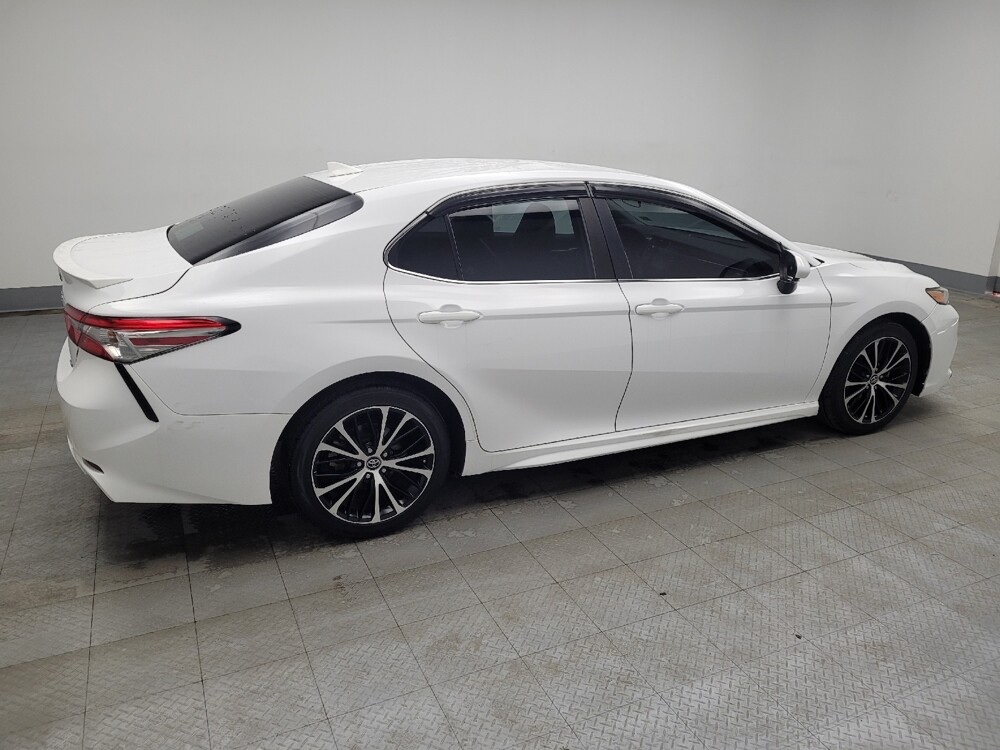 2019 Toyota Camry in Antioch, TN 37013 - 18110598 10