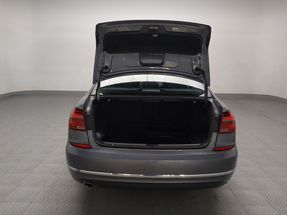 2016 Volkswagen Passat in Lewisville, TX 75067 - 18110599 29