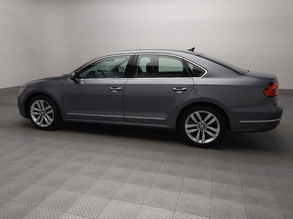 2016 Volkswagen Passat in Lewisville, TX 75067 - 18110599 3