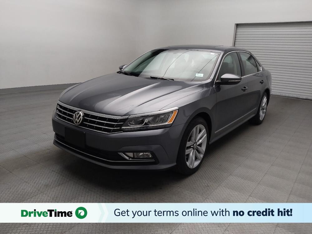 2016 Volkswagen Passat in Lewisville, TX 75067 - 18110599