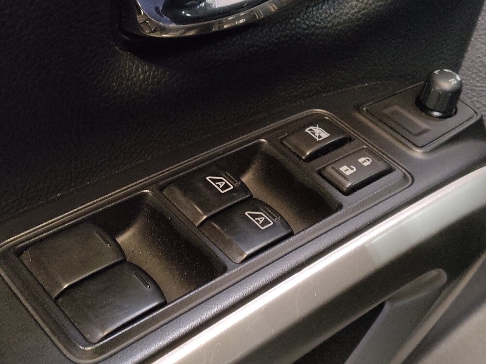 2017 Nissan Titan in Kissimmee, FL 34744 - 18110605 27