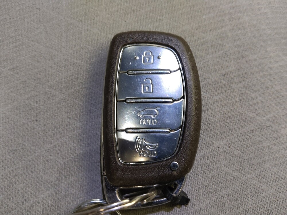 2018 Hyundai Tucson in Lombard, IL 60148 - 18110607 32