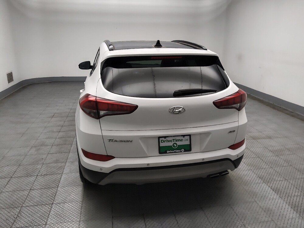2018 Hyundai Tucson in Lombard, IL 60148 - 18110607 6
