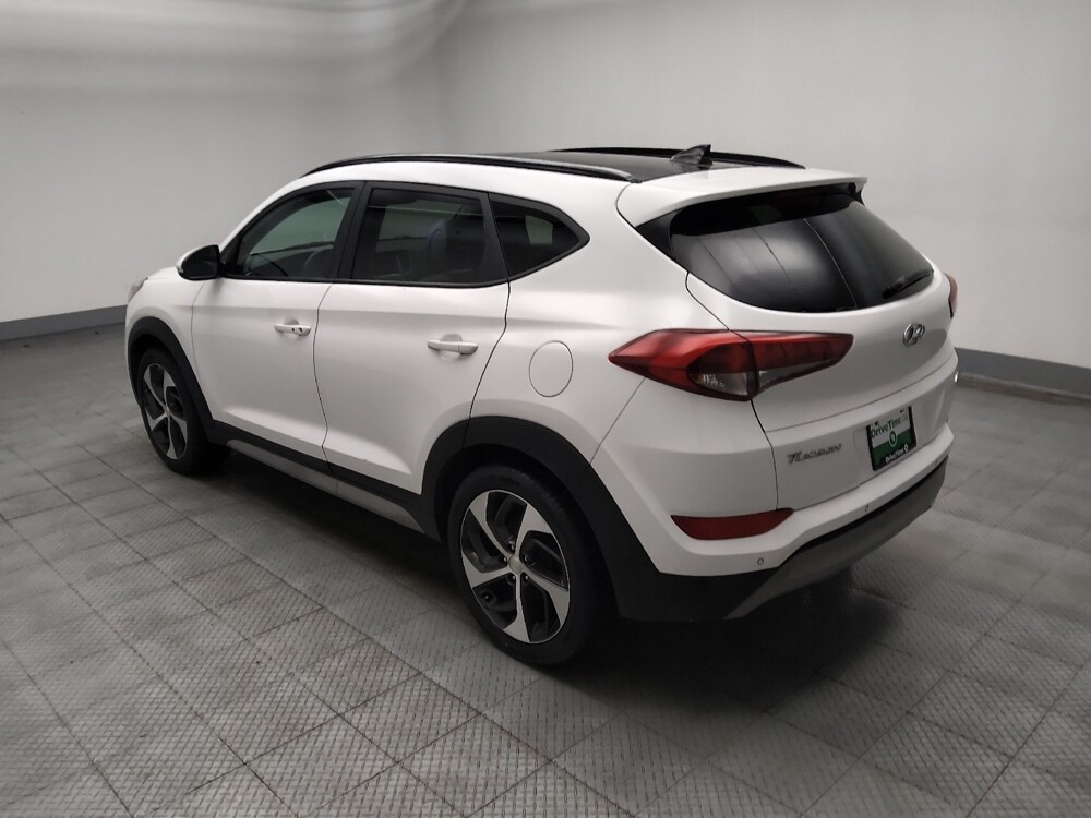 2018 Hyundai Tucson in Lombard, IL 60148 - 18110607 3