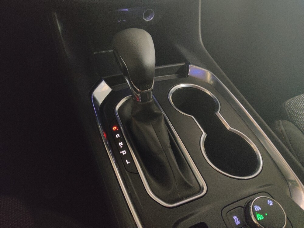 2021 Chevrolet Traverse in Stone Mountain, GA 30083 - 18110608 26