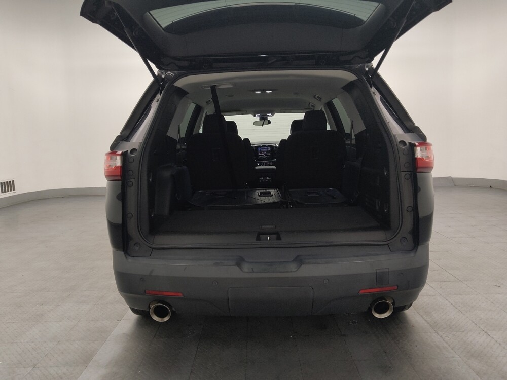 2021 Chevrolet Traverse in Stone Mountain, GA 30083 - 18110608 29