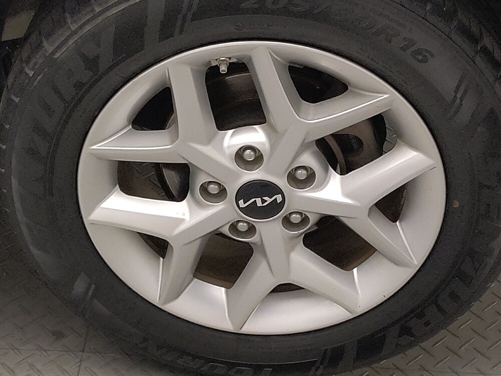 2022 Kia Soul in Tulsa, OK 74145 - 18110609 31