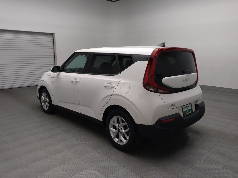 2022 Kia Soul in Tulsa, OK 74145 - 18110609 5