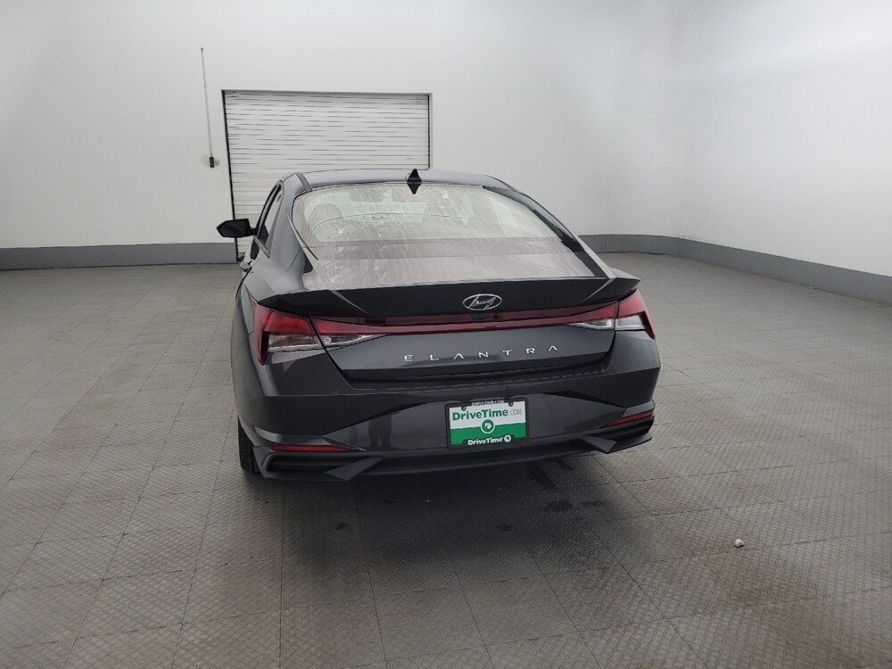 2023 Hyundai Elantra in Woodbridge, VA 22191 - 18110610 6