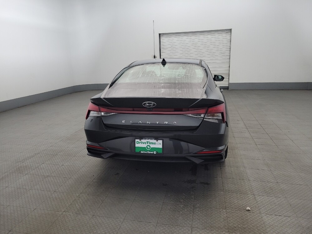 2023 Hyundai Elantra in Woodbridge, VA 22191 - 18110610 7