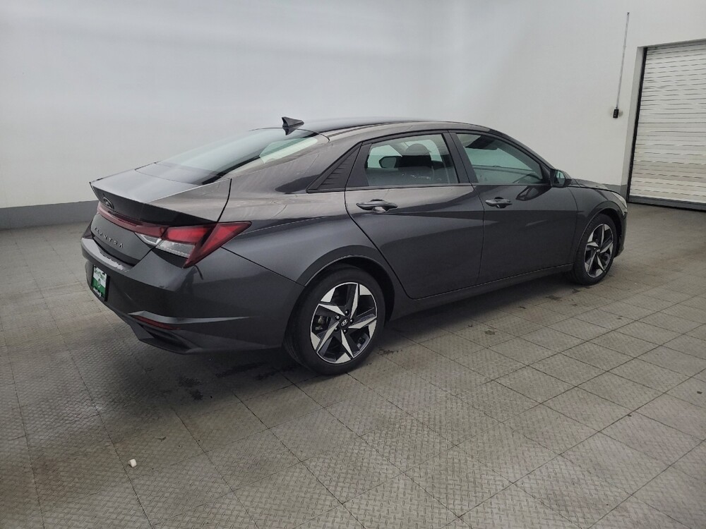 2023 Hyundai Elantra in Woodbridge, VA 22191 - 18110610 10