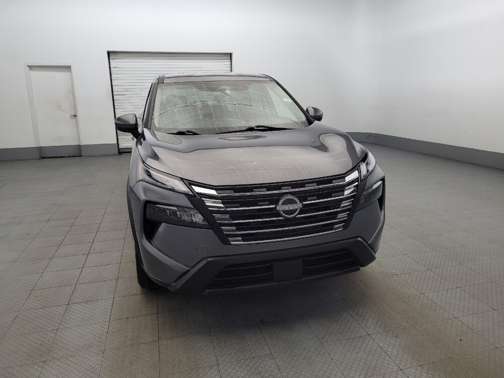 2024 Nissan Rogue in New Castle, DE 19720 - 18110614 14