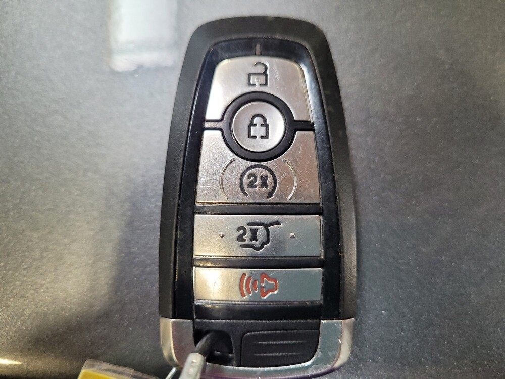 2023 Ford Escape in Montclair, CA 91763 - 18110616 32