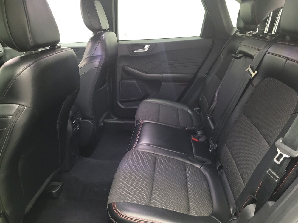 2023 Ford Escape in Montclair, CA 91763 - 18110616 18