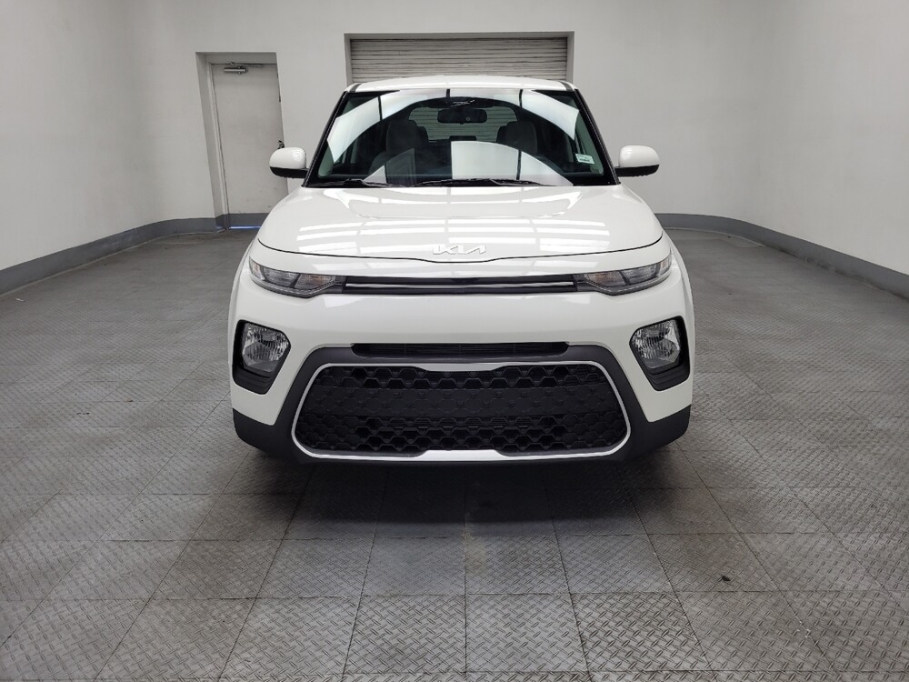 2022 Kia Soul in Las Vegas, NV 89102 - 18110617 14