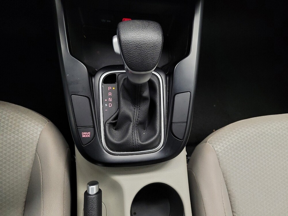 2022 Kia Soul in Las Vegas, NV 89102 - 18110617 26